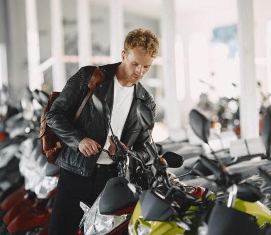 Dicas: previna-se de golpes ao comprar motos usadas